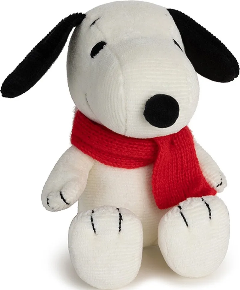 knuffelhond snoopy met sjaal - 17 cm från Bon Ton Toys i Flerfärgad – produktbild