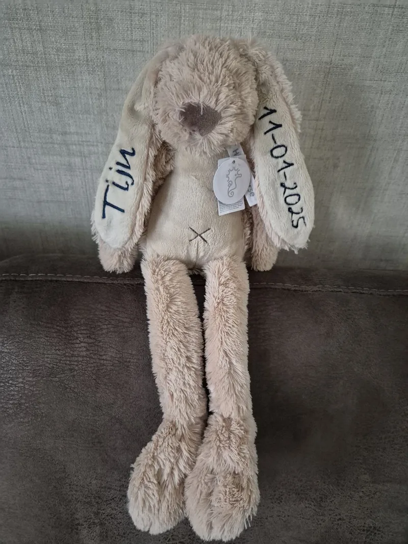 knuffel Rabbit Richie konijn 38cm gepersonaliseerd/geborduurde naam van Happy Horse in Beige – productfoto