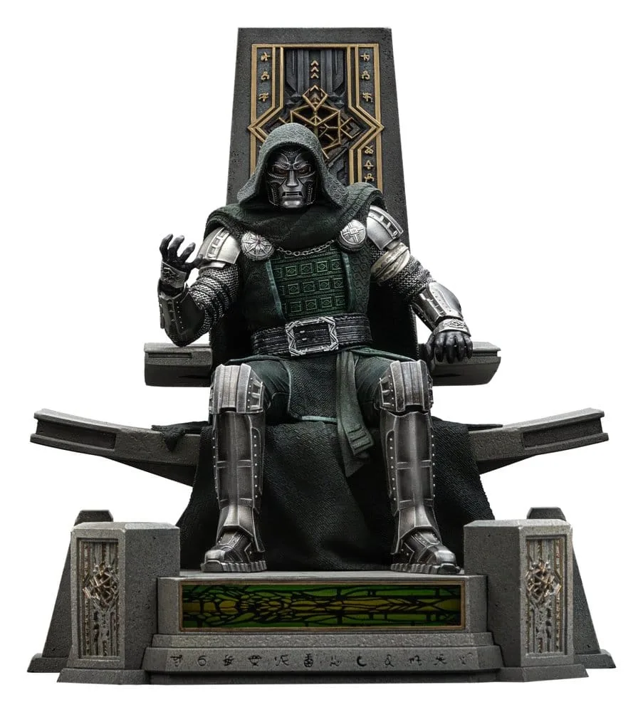 Avengers: Doomsday Art Scale Statue Doctor Doom on Throne by Iron Studios – product photo