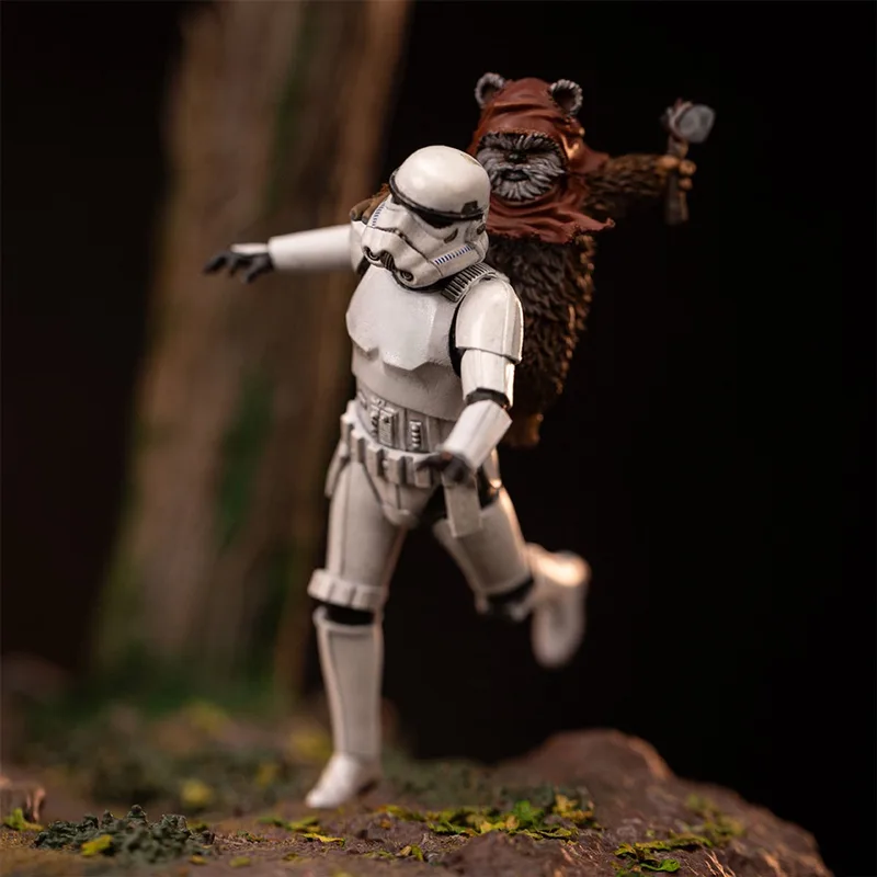 Star Wars - Figuur - AT-ST & Chewbacca 1/20 van Iron Studios in Meerkleurig – productfoto