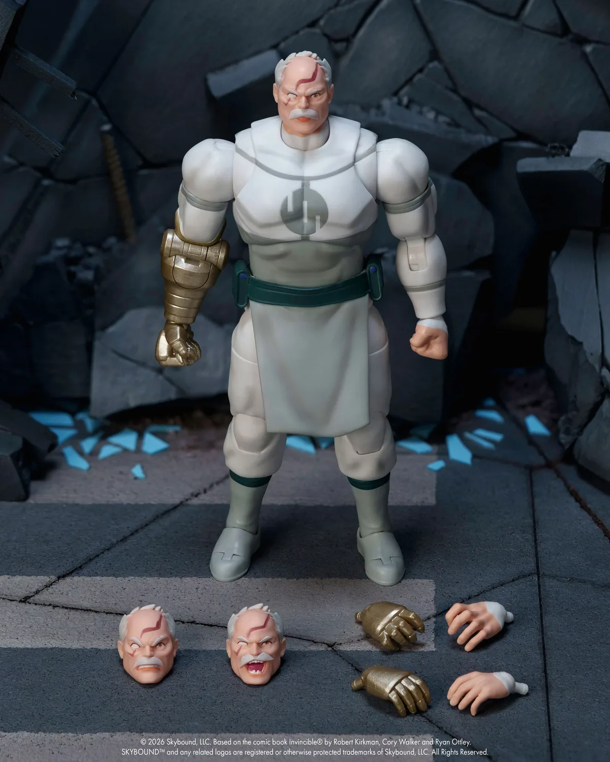 Invincible Action Figure Conquest by Jada Toys – product photo
