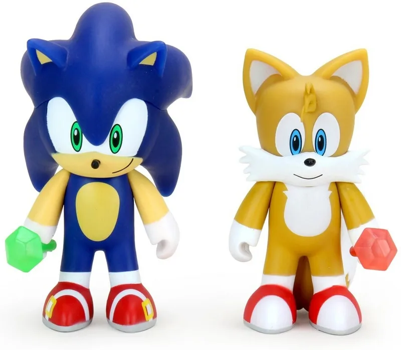 Sonic the Hedgehog figure 2-pack: Sonic + Tails by Kidrobot – product photo