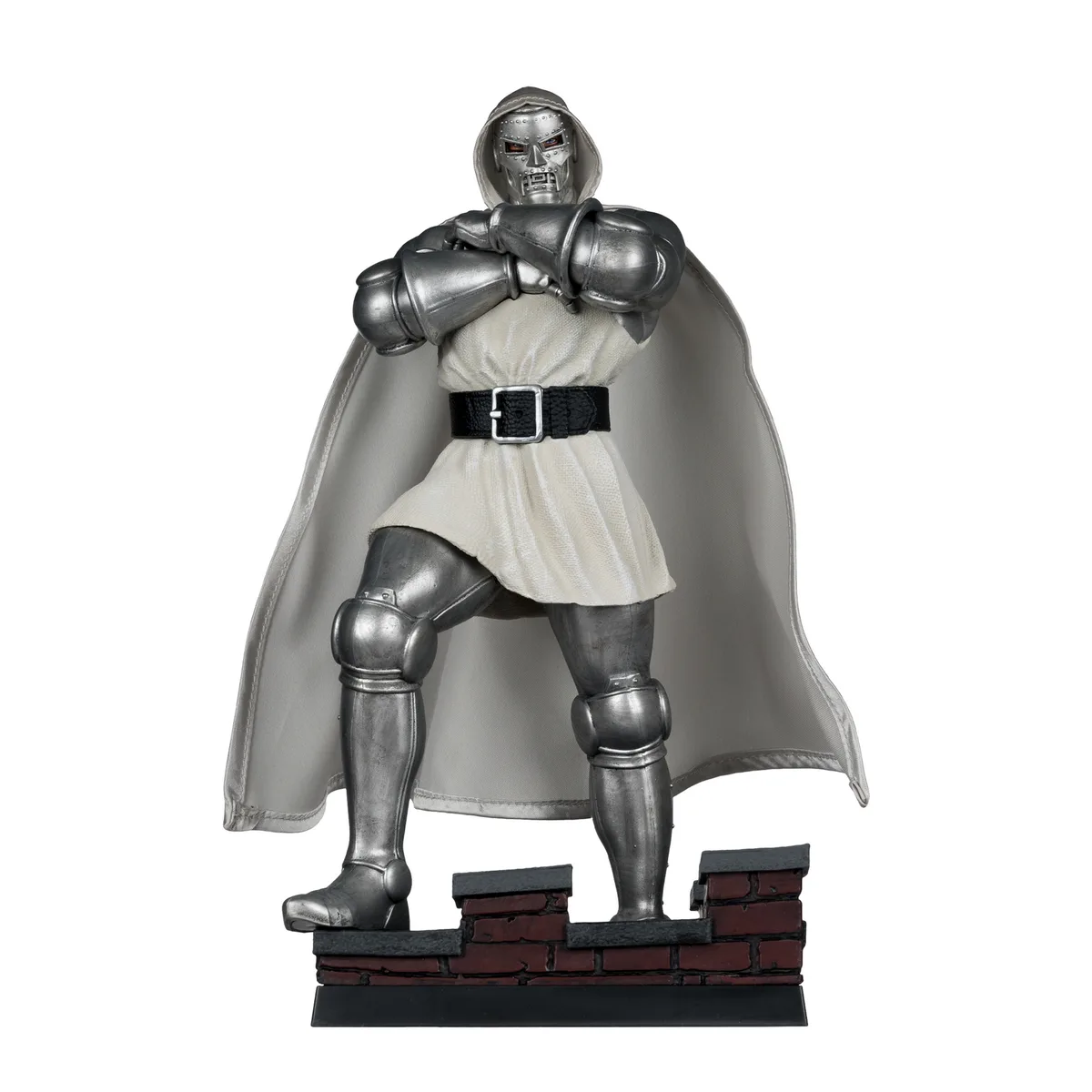 Marvel Collection 1/6 Doctor Doom Statue Platinum by McFarlane Toys – product photo