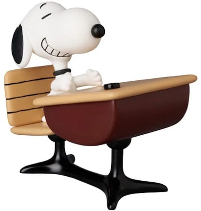Peanuts UDF Series 18 Mini Figure Snoopy met desk 9 cm Mini-Figuur