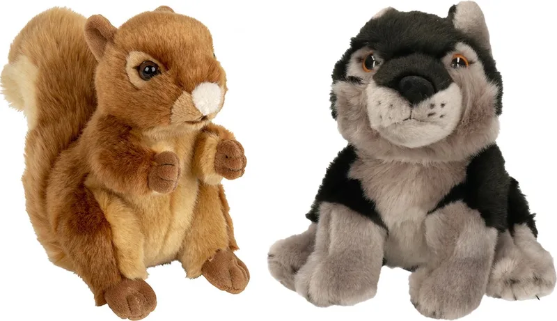 Bosdieren pluche knuffels - 2x stuks - Eekhoorn en Grijze Wolf - 18 cm van Nature Planet in Meerkleurig – productfoto