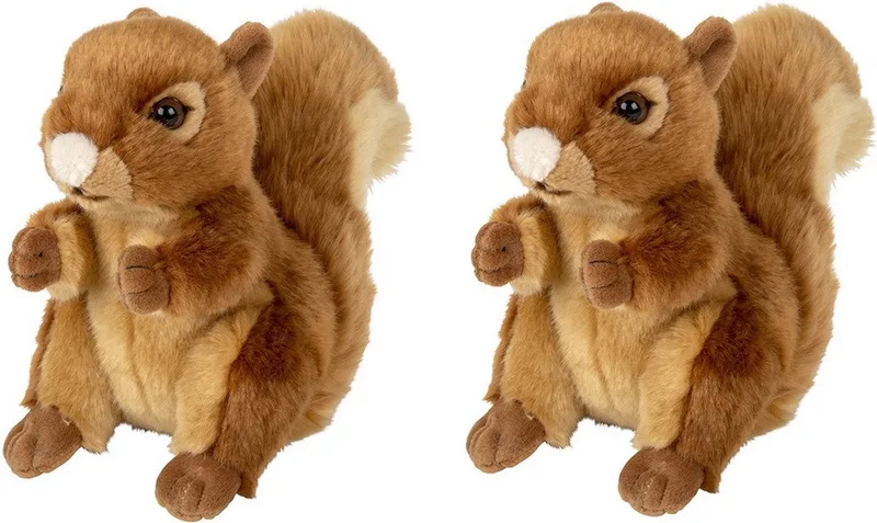 pluche knuffel - Set van 2x stuks - rode eekhoorn - 18 cm - dieren knuffels by Nature Planet in Multicolour – product photo