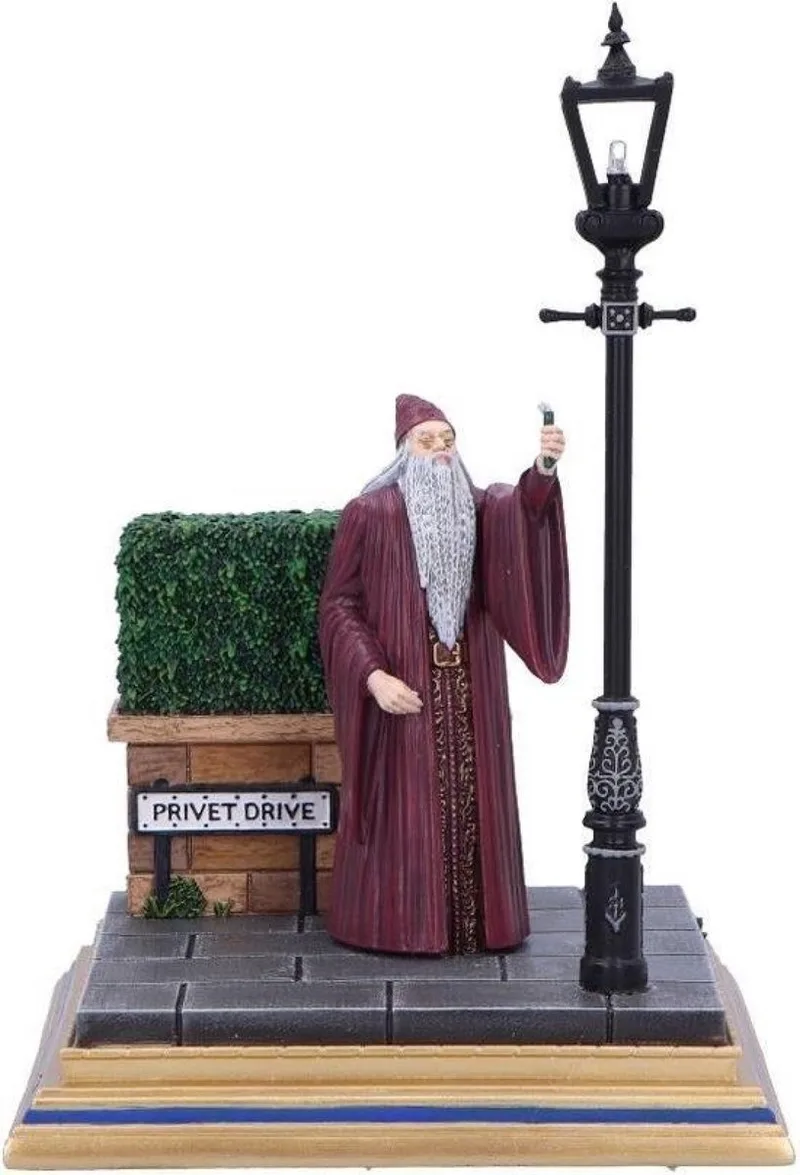 Harry Potter - Privet Drive - beeld - met lichteffect (Nemesis Now) van Nemesis Now in Harry Potter – Privet Drive – productfoto