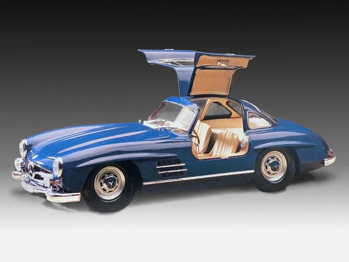 Modelbouwpakket Auto - 05614 Mercedes-Benz 300 SL - 140 Years MB - Duitse Auto - Geschenkset Plastic - 1:24 - Modelbouw van Revell in Meerkleurig – productfoto