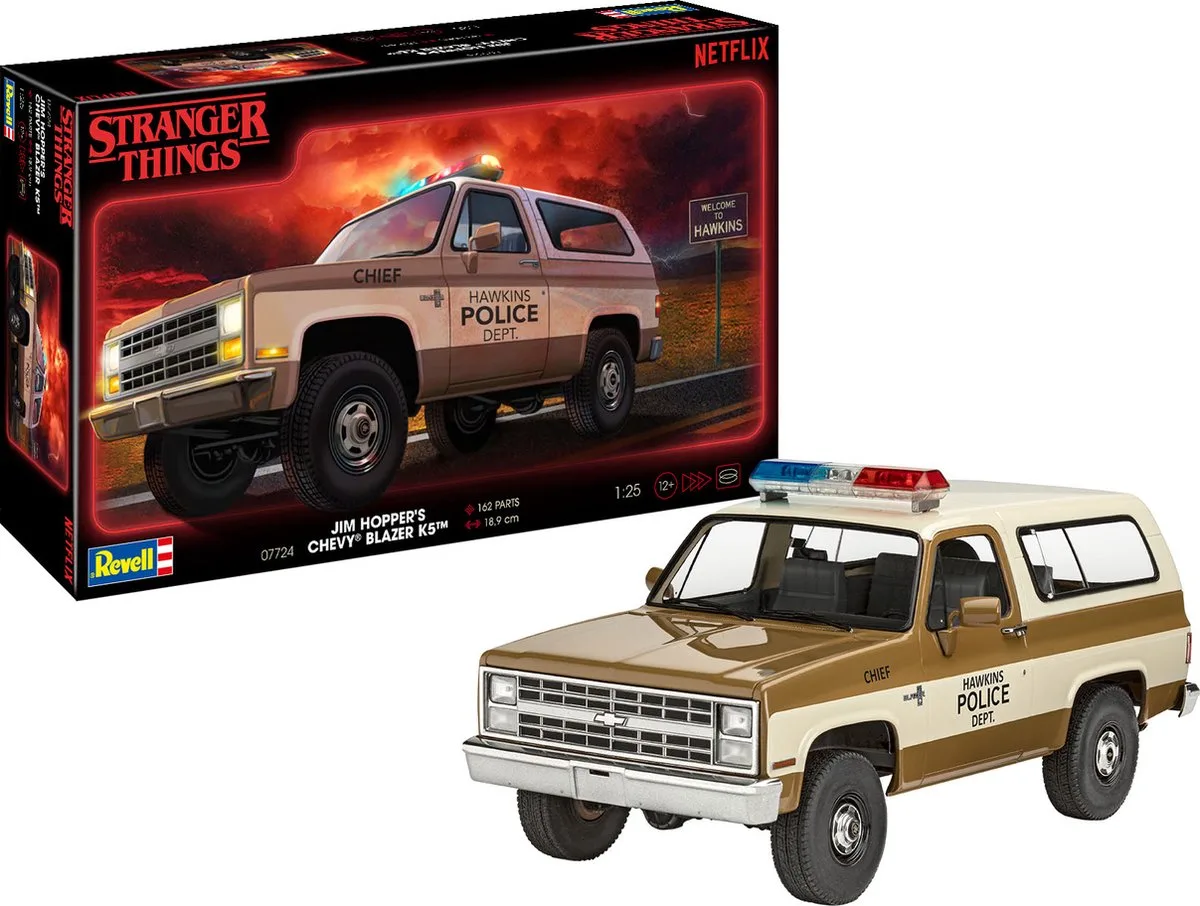 Modelbouwpakket Auto - 07724 Stranger Things - Hopper#039 1985 Chevrolet Chevy Blazer - Amerikaanse Auto Plastic - 1:25 - Modelbouw van Revell in Meerkleurig – productfoto