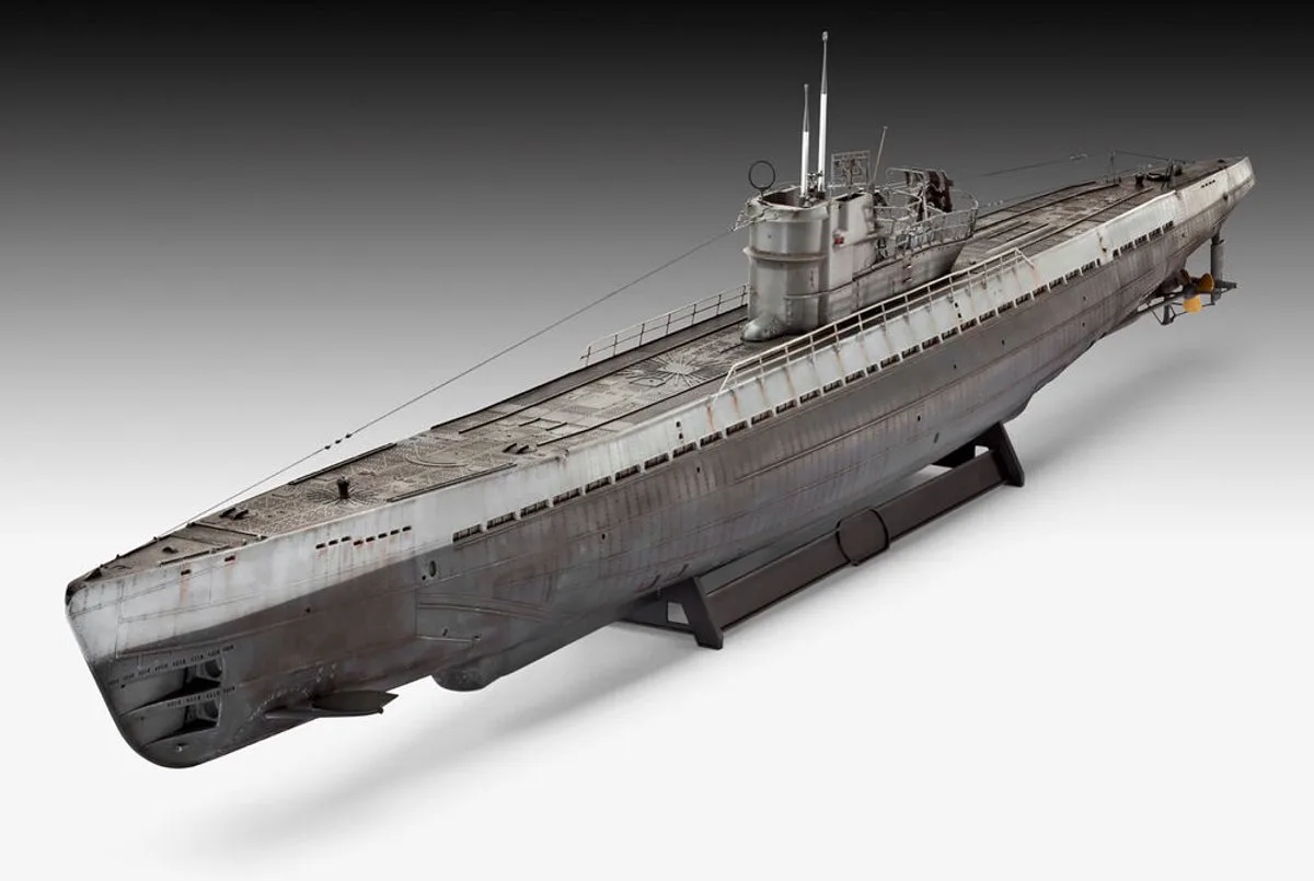Modelbouwpakket Militaire voertuigen - 05180 Duitse Submarine Type IX C (U505) - Duikboot - Platinum Edition Plastic - 1:72 - Modelbouw van Revell in Meerkleurig – productfoto
