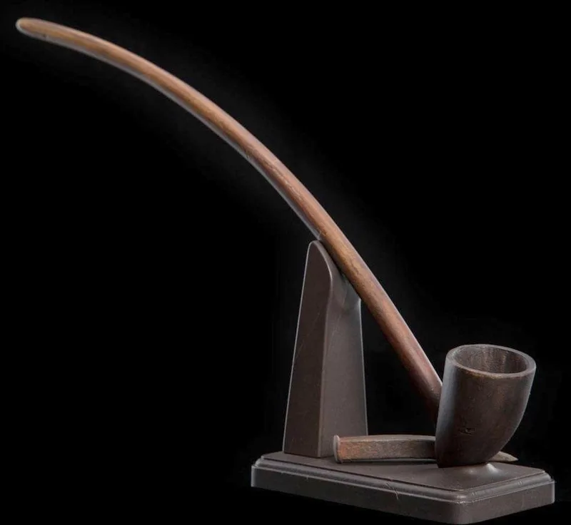 The Lord of the Rings Beeld/figuur Replica 1/1 The Pipe of Gandalf 34 cm van Weta Workshop in Multicolours – productfoto