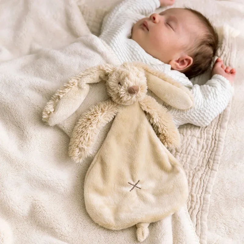 Konijn Richie Knuffeldoekje - Baby cadeau van Happy Horse in Beige – productfoto 3 van 4