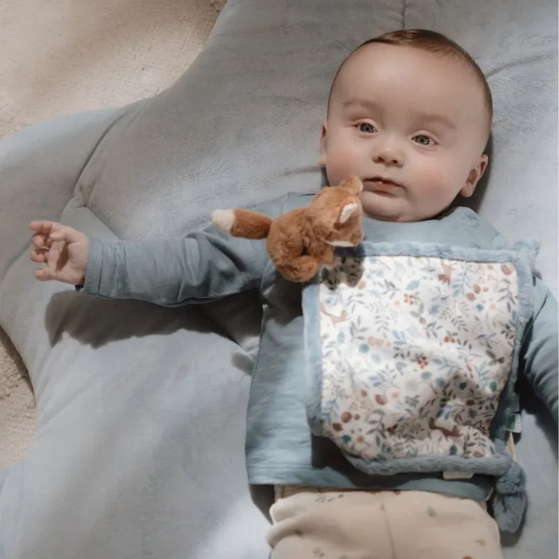 Knuffeldoekje print Vos - Forest Friends van Little Dutch in Blauw – productfoto 2 van 4