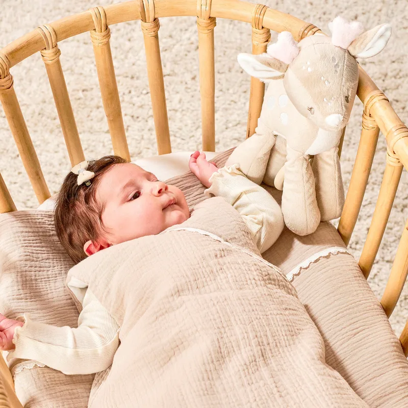 FanFan Muziekknuffel hertje - 25 cm - Zachte Knuffel met Muziek- Baby Cadeau von Nattou in Beige – Produktfoto 2 von 2