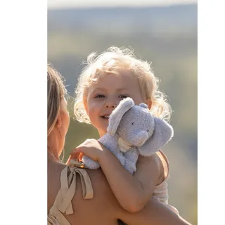 Safari Friends Knuffel Olifant van Little Dutch in Grijs – productfoto 4 van 4